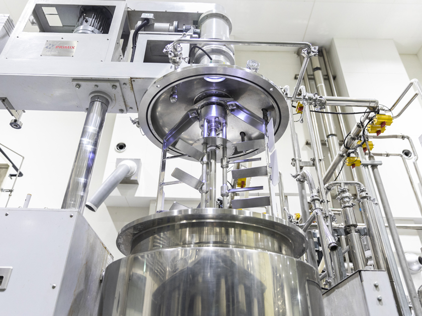 Various vacuum emulsification mixers